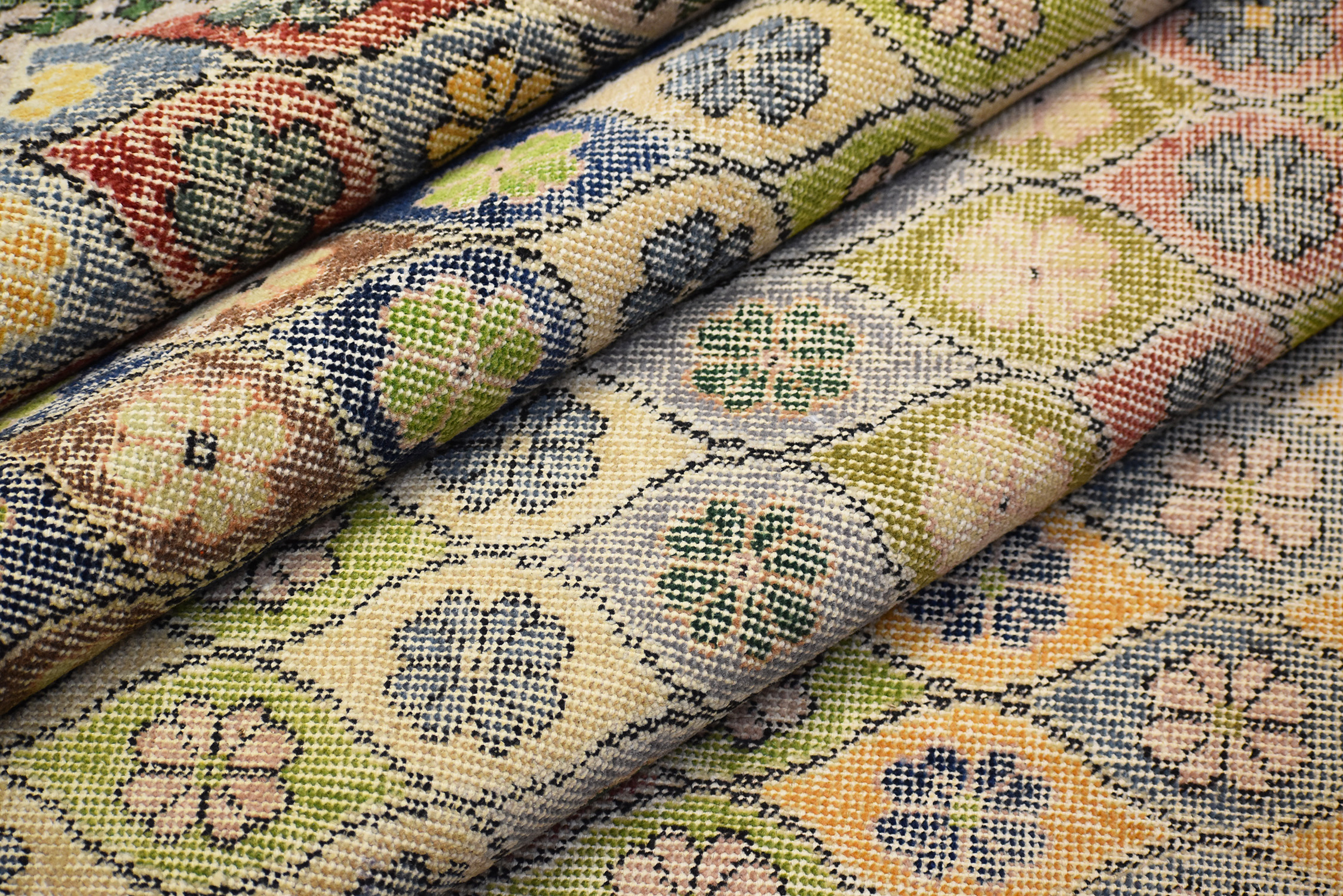 20211 Turkish Scandinivian 8'10 X 5'2 Details